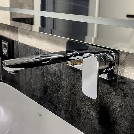 Majestic Big Daire *