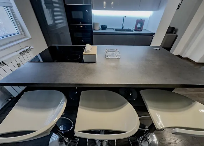 Апартаменти Majestic Big