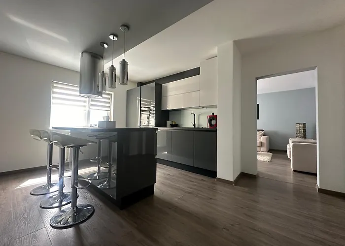 Majestic Big * Bucureşti